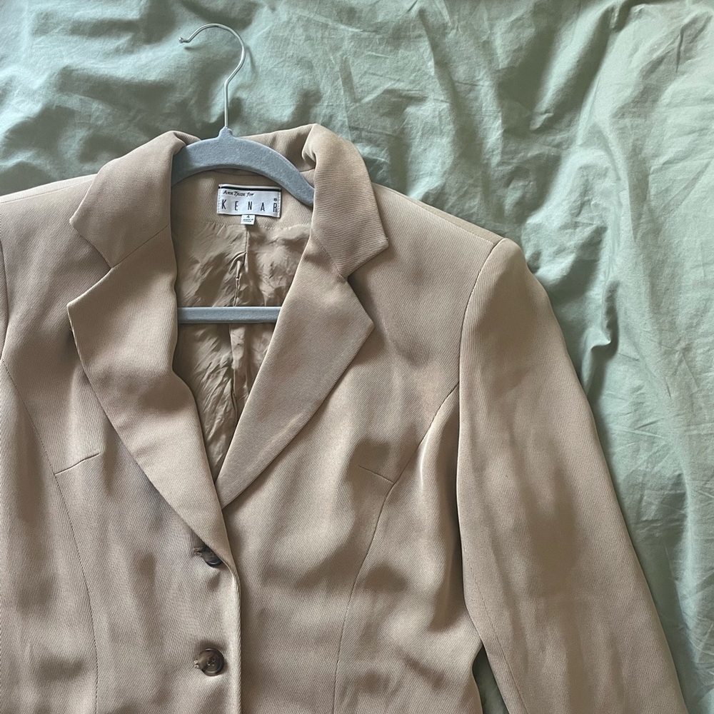 Vintage tan/khaki blazer - Picture 3 of 3